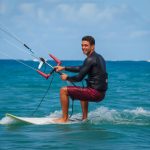 Os melhores spots de surf e kitesurf no Brasil para iniciantes: destinos perfeitos para aprender e evoluir