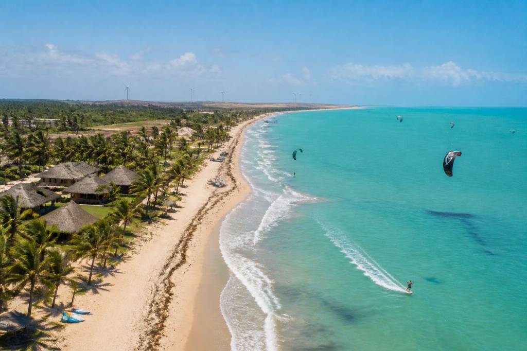 Os melhores destinos do Nordeste para combinar surf, kitesurf e hospedagem pé na areia em uma única viagem